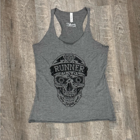 13Threads Tops - Runner Tank Gray Top Edgy Skull Athletic Sz M